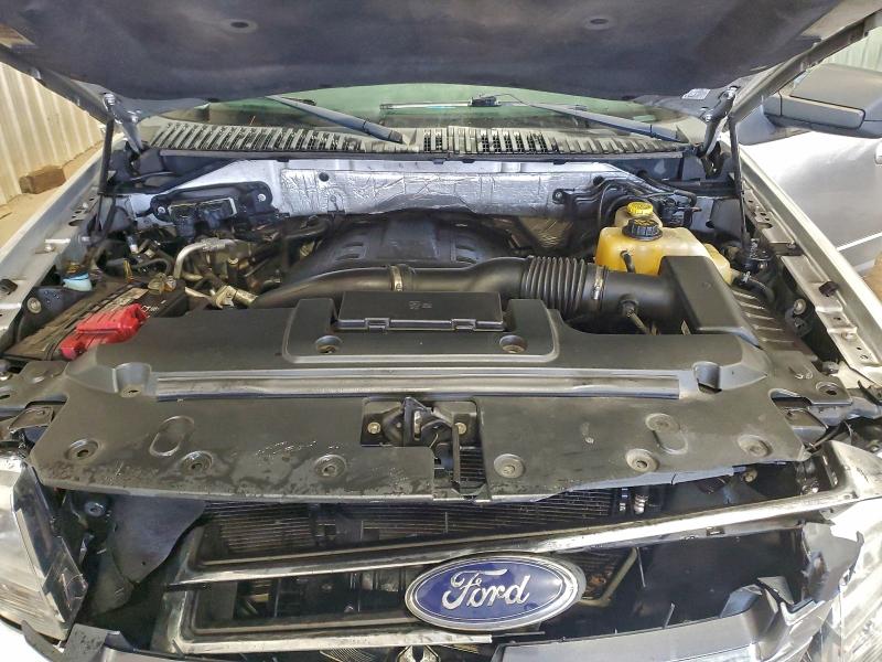 Фото 12 - FORD EXPEDITION