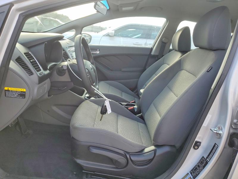 Фото 7 - KIA FORTE