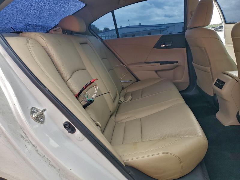 Фото 10 - HONDA ACCORD