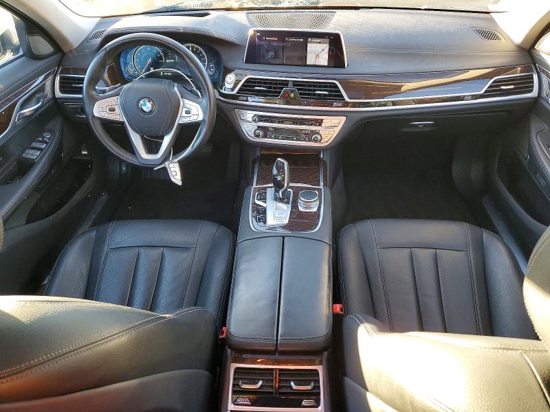 Фото 8 - BMW 7 SERIES