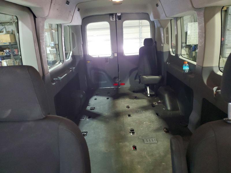 Фото 10 - FORD TRANSIT