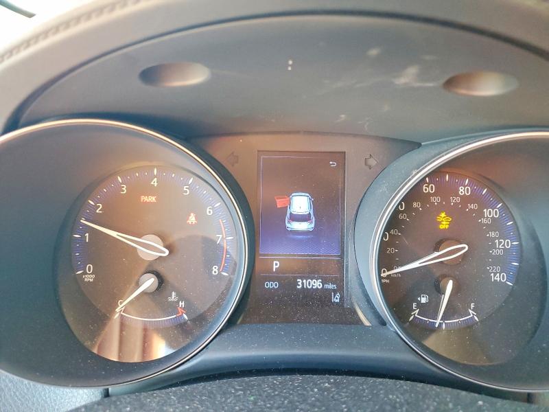 Фото 9 - TOYOTA C-HR