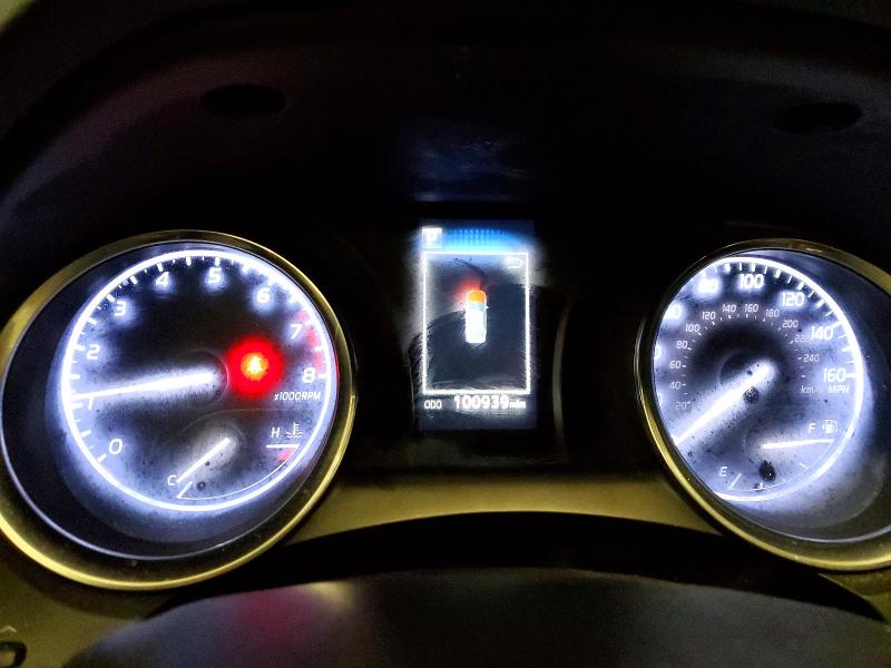 Фото 9 - TOYOTA CAMRY