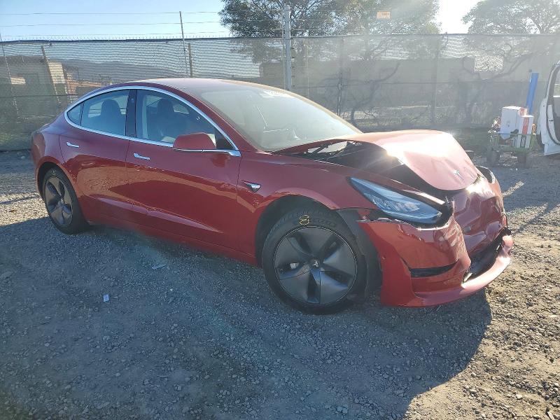 Фото 4 - TESLA MODEL 3