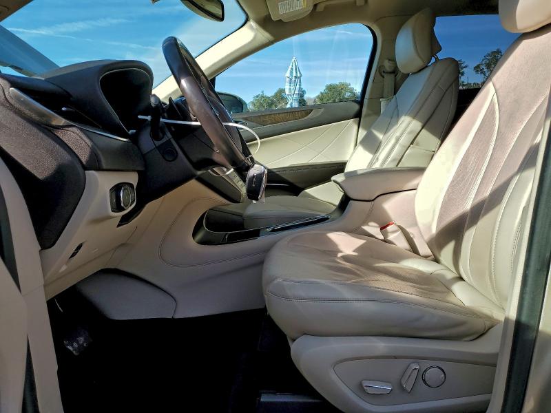 Фото 7 - LINCOLN MKC