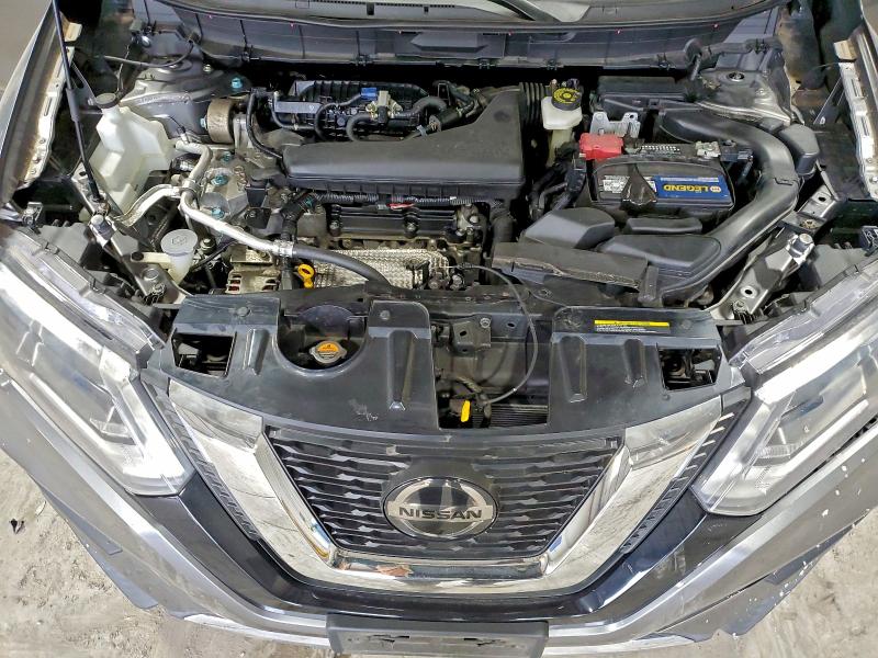 Фото 12 - NISSAN ROGUE