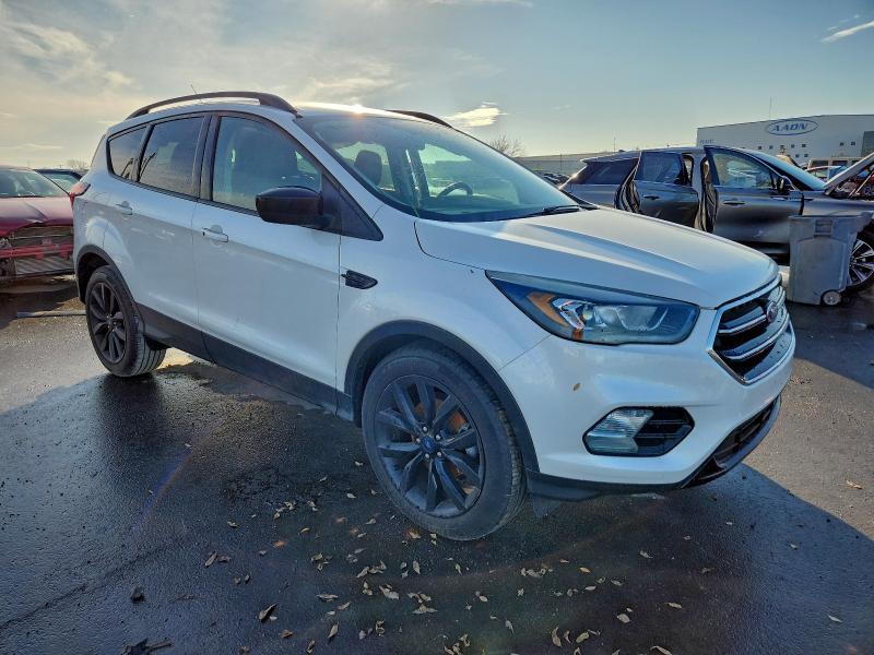 Фото 4 - FORD ESCAPE