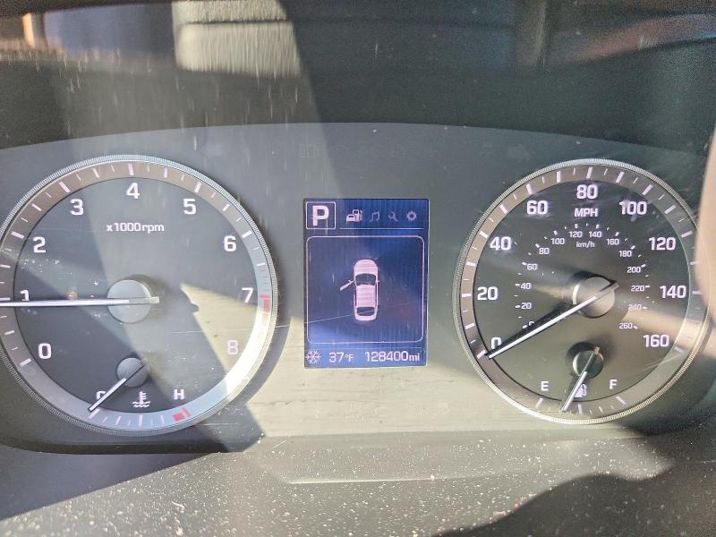 Фото 9 - HYUNDAI SONATA