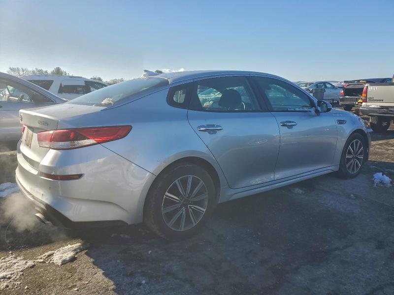 Фото 3 - KIA OPTIMA