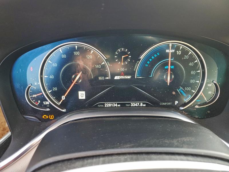 Фото 9 - BMW 7 SERIES