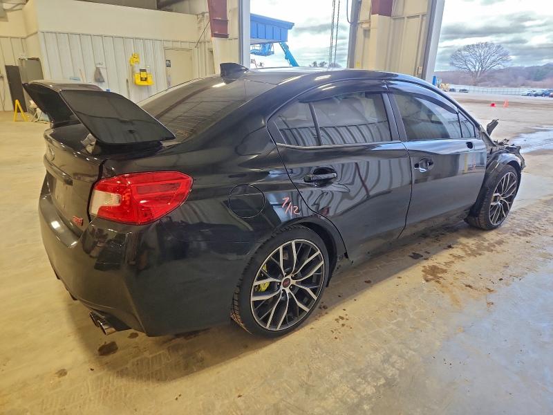 Фото 3 - SUBARU WRX