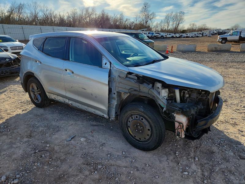 Фото 4 - HYUNDAI SANTA FE