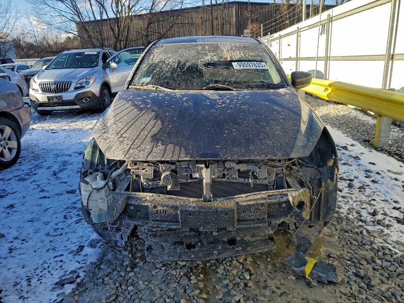 Фото 5 - TOYOTA YARIS