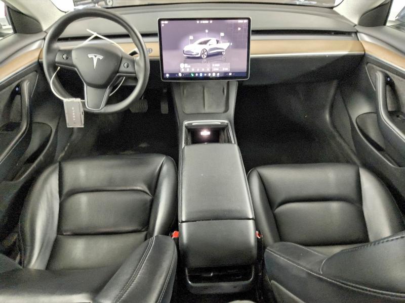 Фото 8 - TESLA MODEL 3