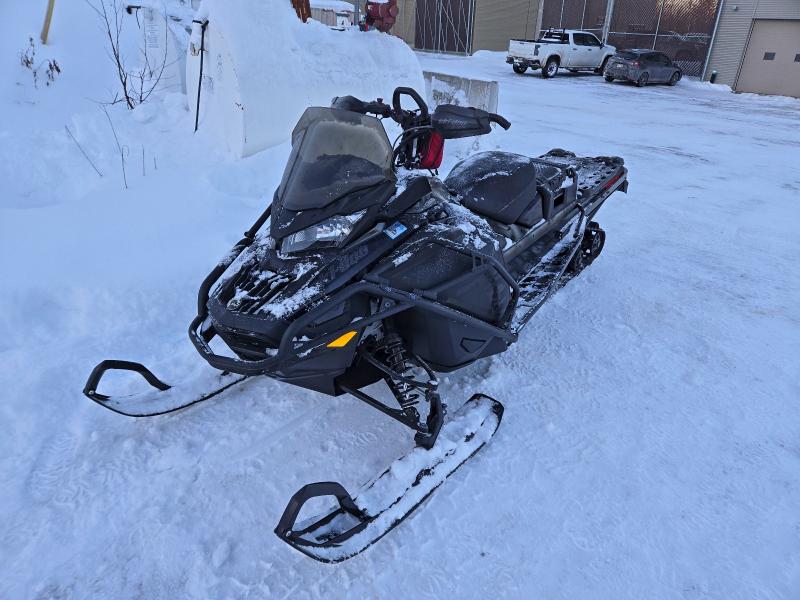 2022 SKI-DOO EXPEDITION