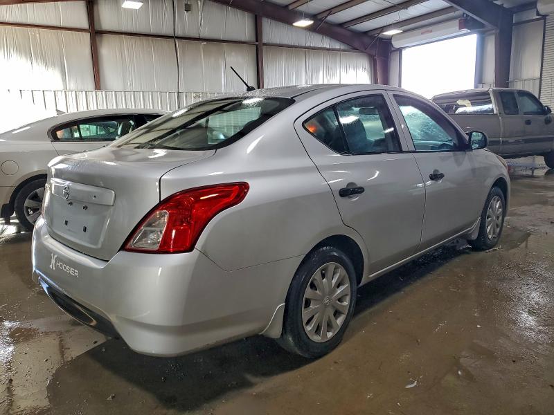 Фото 3 - NISSAN VERSA