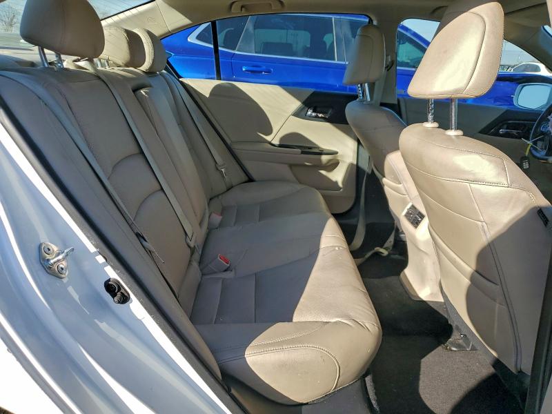 Фото 10 - HONDA ACCORD