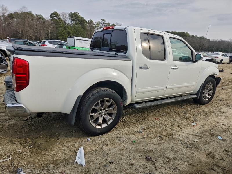 Фото 3 - NISSAN FRONTIER