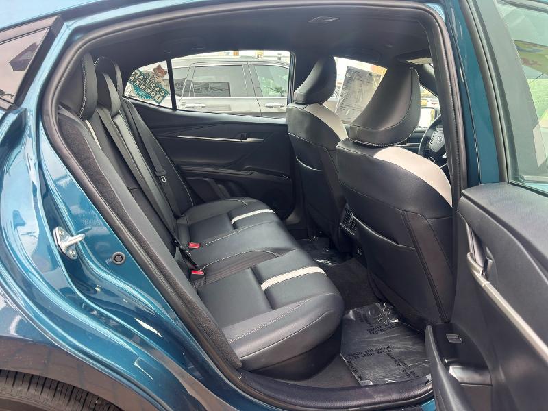 Фото 6 - TOYOTA CAMRY