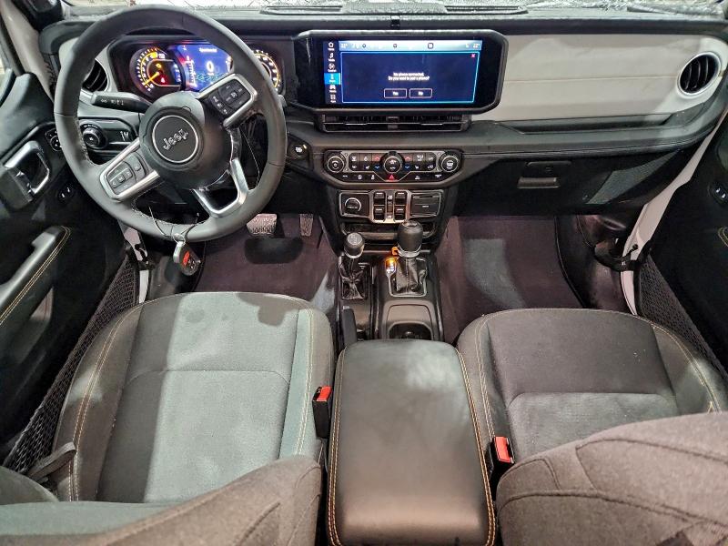 Фото 8 - JEEP WRANGLER