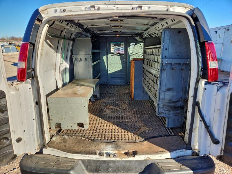 GMC SAVANA 2018 VIN 1GTW7AFG8J1324745