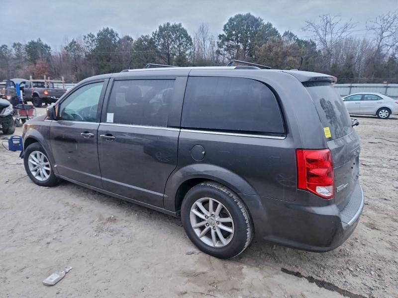 Фото 2 - DODGE CARAVAN