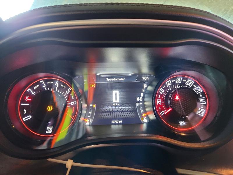 Фото 9 - DODGE CHALLENGER