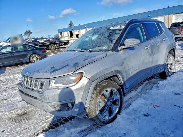 Фото 1 - JEEP COMPASS