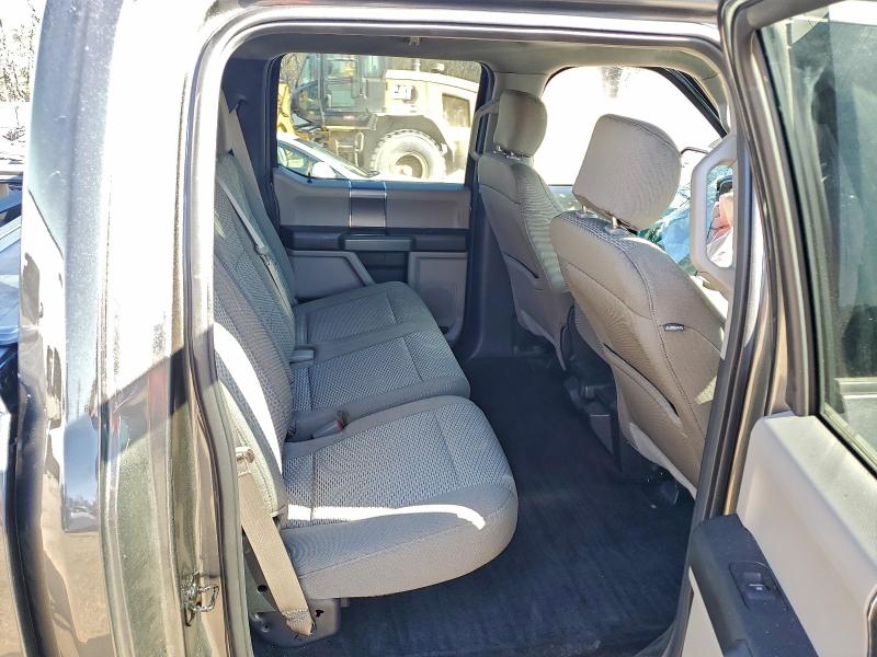 Фото 10 - FORD F-150