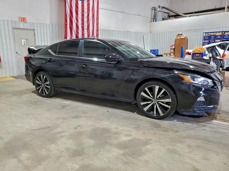 Фото 4 - NISSAN ALTIMA