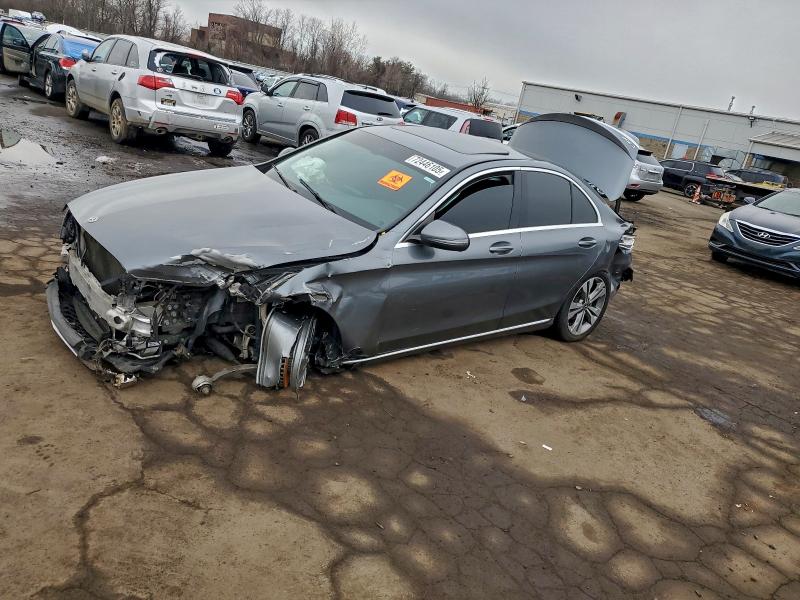 Фото 1 - MERCEDES-BENZ C-CLASS