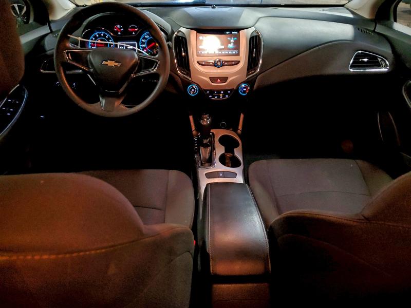 Фото 8 - CHEVROLET CRUZE