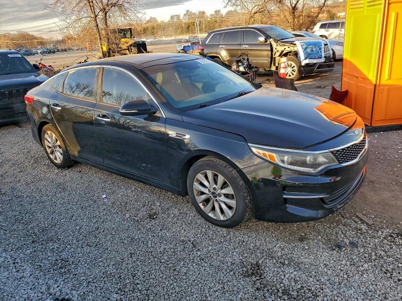 Фото 4 - KIA OPTIMA