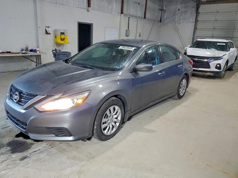 Фото 1 - NISSAN ALTIMA