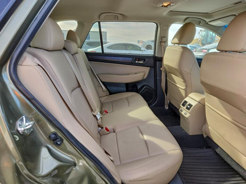 Фото 11 - SUBARU OUTBACK