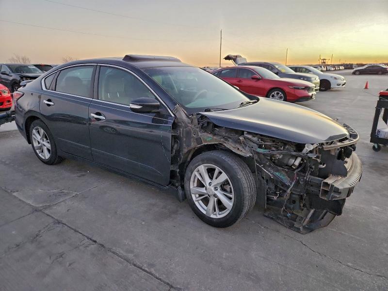 Фото 4 - NISSAN ALTIMA