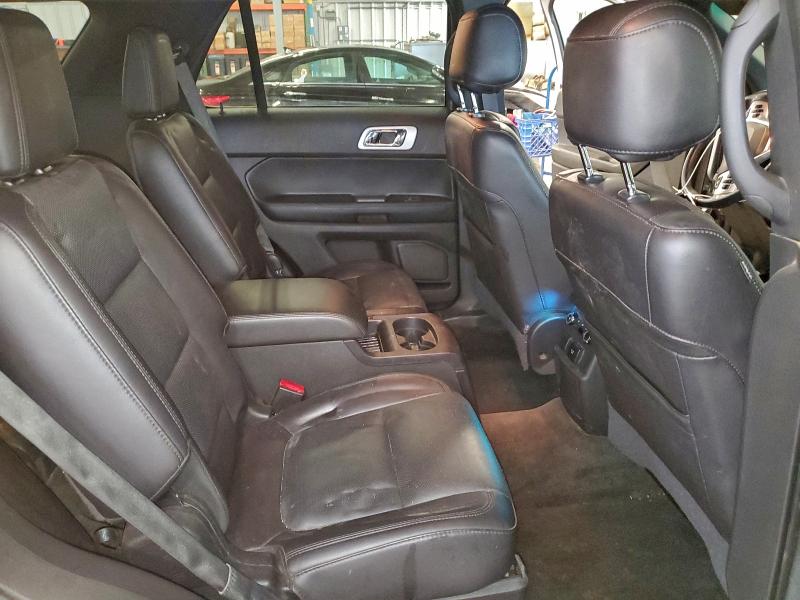 Фото 11 - FORD EXPLORER