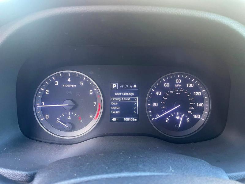 Фото 8 - HYUNDAI TUCSON