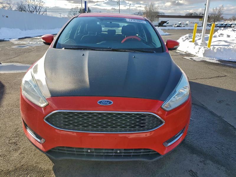 Фото 5 - FORD FOCUS