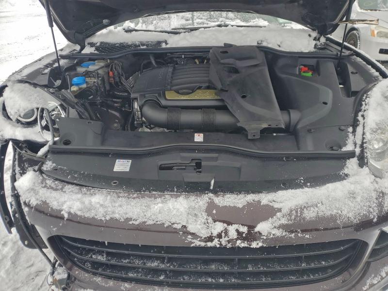 Фото 12 - PORSCHE CAYENNE