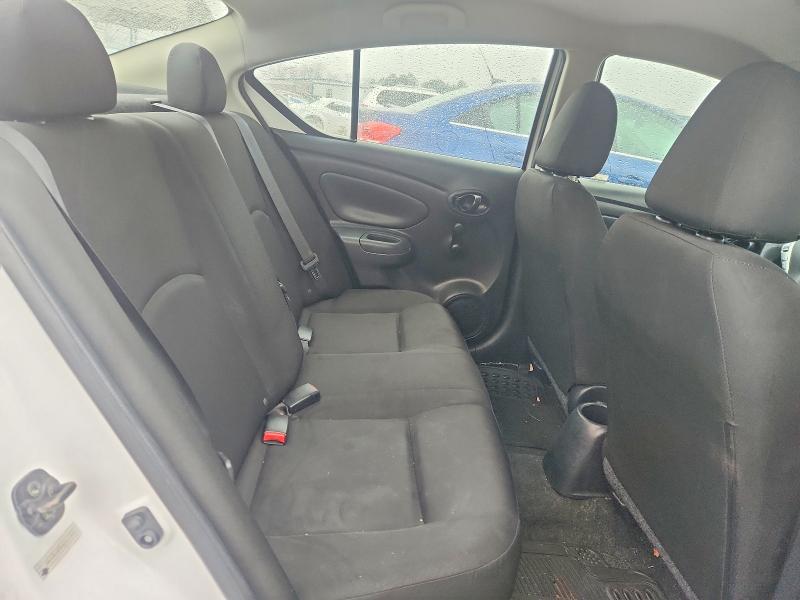 Фото 10 - NISSAN VERSA