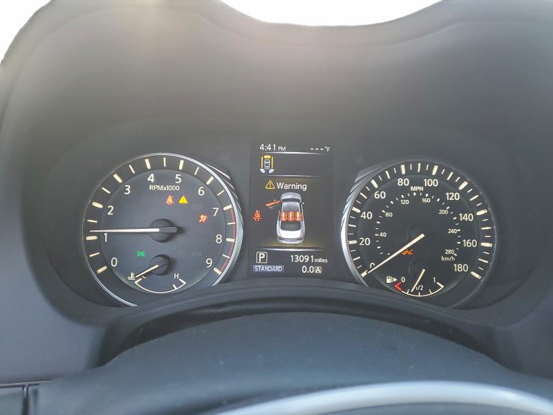 Фото 9 - INFINITI Q50