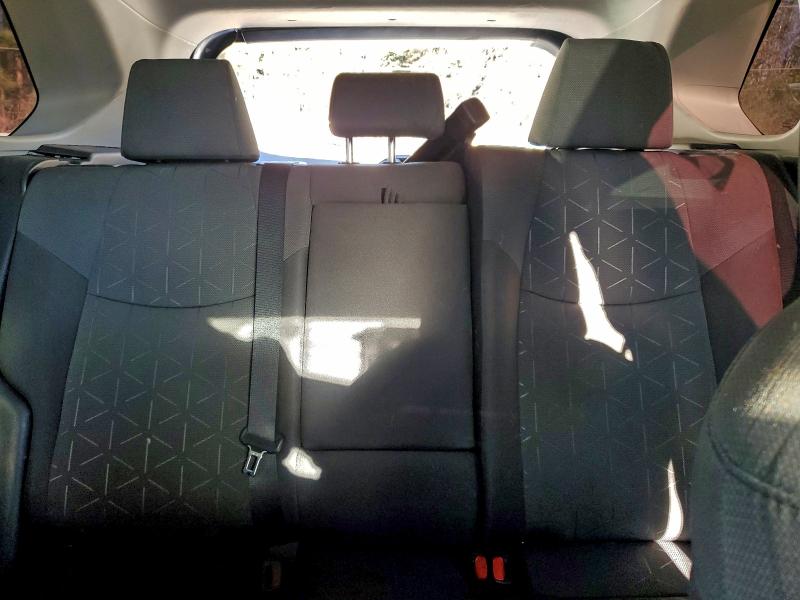 Фото 10 - TOYOTA RAV4