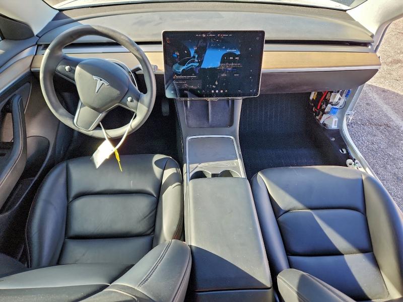 Фото 8 - TESLA MODEL 3