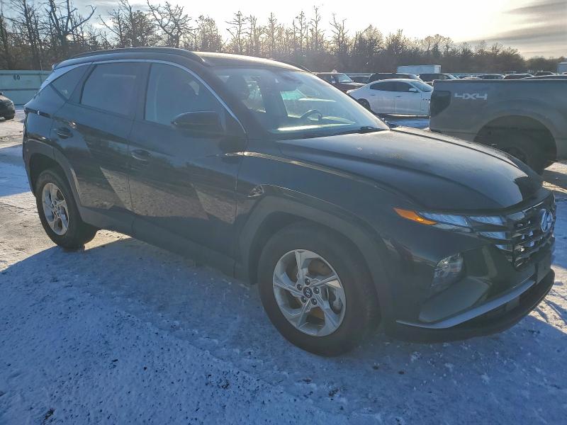 Фото 4 - HYUNDAI TUCSON