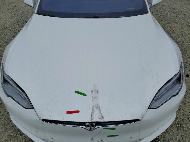 Фото 11 - TESLA MODEL S
