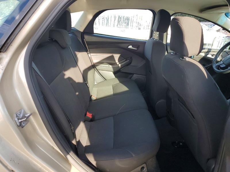 Фото 10 - FORD FOCUS