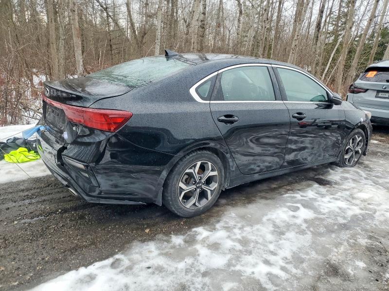 Фото 3 - KIA FORTE