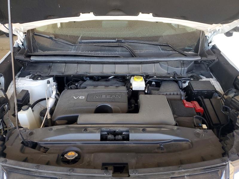 Фото 12 - NISSAN PATHFINDER