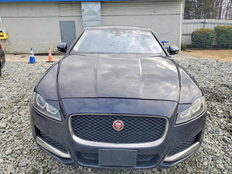 Фото 5 - JAGUAR XF